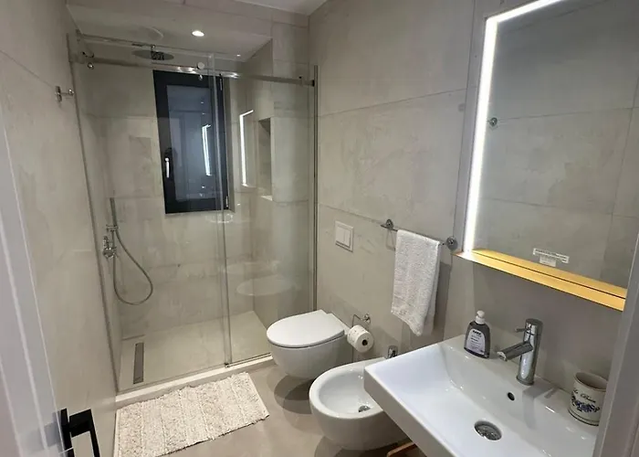 Lägenhet Cozy 2 Bedroom Getaway *